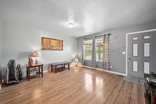 16 Blanche Ave, Williamstown, KY 41097 - Photo 9