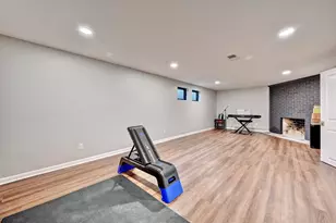 1083 Montague Rd, Park Hills, KY 41011 - Photo 23