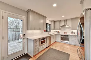 1083 Montague Rd, Park Hills, KY 41011 - Photo 15