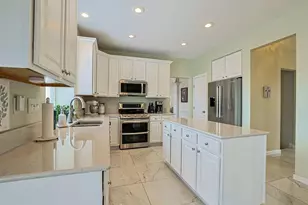 838 Havenwood Ct, Crescent Springs, KY 41017 - Photo 17