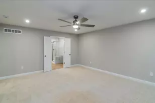 429 Flightline Dr, Union, KY 41091 - Photo 19