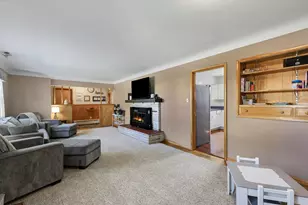 17 Shenandoah Dr, Florence, KY 41042 - Photo 5