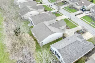 2707 St Charles Cir, Union, KY 41091 - Photo 29