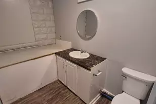 122 W 32nd Street W, Covington, KY 41015 - Photo 9