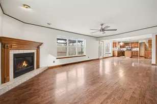 1812 Mountainview Ct, Florence, KY 41042 - Photo 11