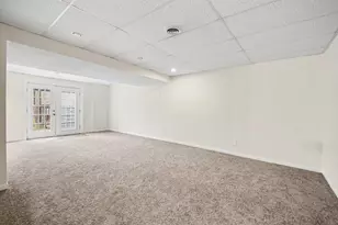 1812 Mountainview Ct, Florence, KY 41042 - Photo 33