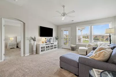 2504 Crosshill Drive, Crescent Springs, KY 41017 - Photo 3