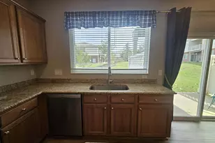 2016 Dawns Light Rd, Union, KY 41091 - Photo 7