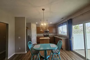 2016 Dawns Light Rd, Union, KY 41091 - Photo 7