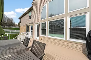 2081 Blankenbecker Dr, Florence, KY 41042 - Photo 9