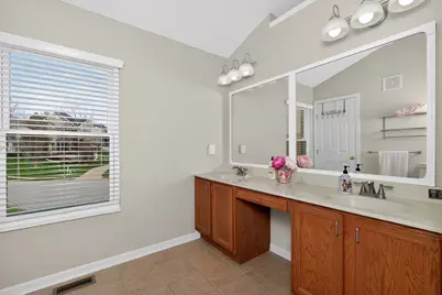 2081 Blankenbecker Drive, Florence, KY 41042 - Photo 33