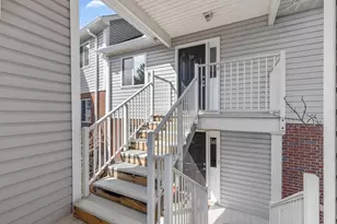 19 Carriage House Dr, Fort Thomas, KY 41075 - Photo 9