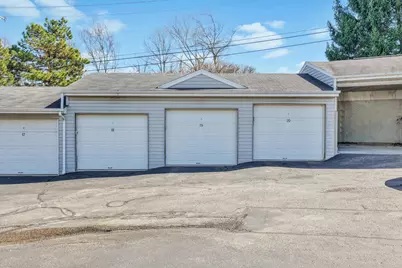 19 Carriage House Drive, Fort Thomas, KY 41075 - Photo 7