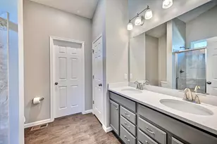 2402 Wernz Dr, Hebron, KY 41048 - Photo 25