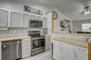 263 Redwood Dr, Dry Ridge, KY 41035 - Photo 5