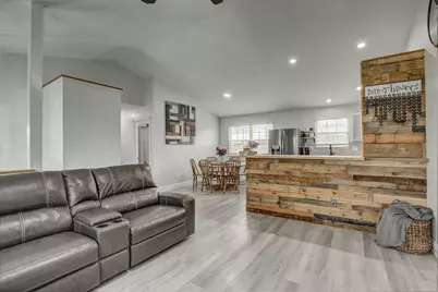 263 Redwood Drive, Dry Ridge, KY 41035 - Photo 3