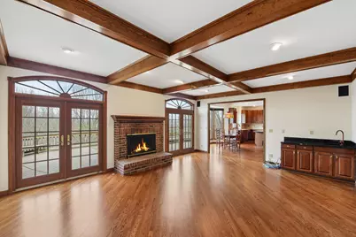 1 Colonel Pointe Drive, Newport, KY 41076 - Photo 9