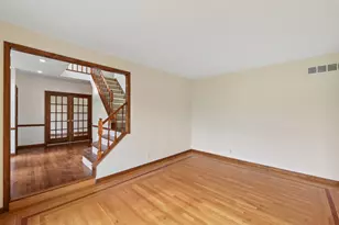1 Colonel Pointe Dr, Wilder, KY 41076 - Photo 7
