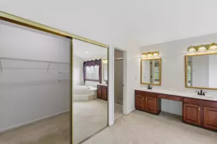 1 Colonel Pointe Dr, Wilder, KY 41076 - Photo 25