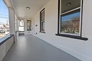 1402 Scott St, Covington, KY 41011 - Photo 3