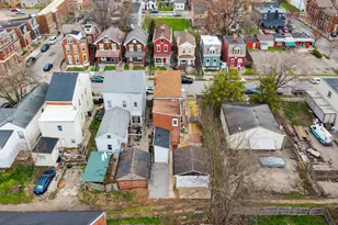 407 E 17th St, Covington, KY 41014 - Photo 7