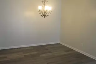 955 Mistflower Ln, Florence, KY 41042 - Photo 7