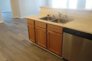 955 Mistflower Ln, Florence, KY 41042 - Photo 5