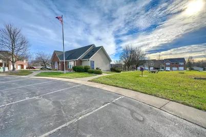 190 Langshire Court, Florence, KY 41042 - Photo 5