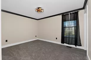 12024 Rachel Ann Dr, Walton, KY 41094 - Photo 11