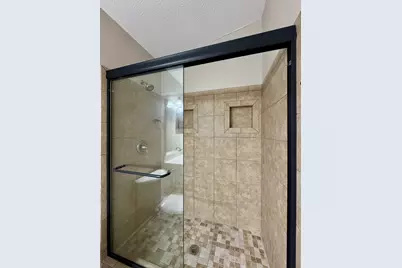 410 Lakeview Drive #11, Wilder, KY 41071 - Photo 29