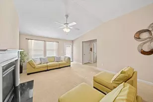 9521 Sapphire Ln, Union, KY 41091 - Photo 15