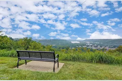 422 Breezewood Court, Ludlow, KY 41016 - Photo 23