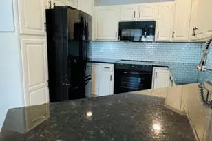 422 Breezewood Ct, Ludlow, KY 41016 - Photo 11