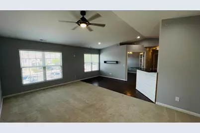 422 Breezewood Court, Ludlow, KY 41016 - Photo 5