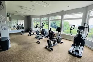 422 Breezewood Ct, Ludlow, KY 41016 - Photo 19