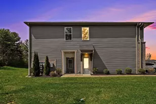 1305 Ruby Hill Ln, Florence, KY 41042 - Photo 3