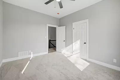 335 E 17th Street, Covington, KY 41014 - Photo 13