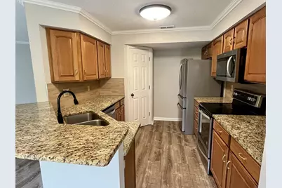 2123 Clareglen Drive #204, Crescent Springs, KY 41017 - Photo 7