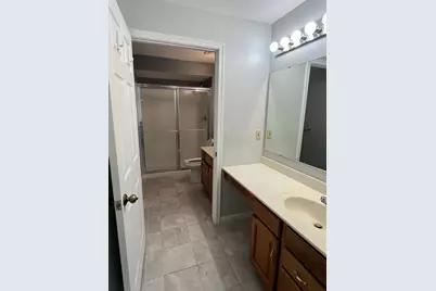 2123 Clareglen Drive #204, Crescent Springs, KY 41017 - Photo 9