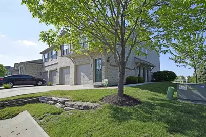 1888 Mimosa Trail #304, Florence, KY 41042 - Photo 3