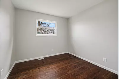 108 Berkley Drive, Florence, KY 41042 - Photo 7