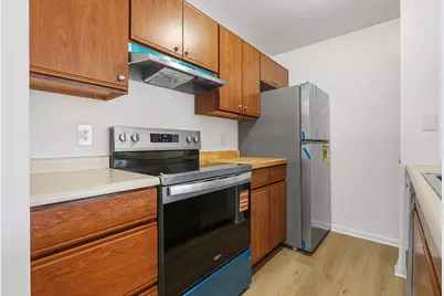 12 Woodland Hills Drive #6, Southgate, KY 41071 - Photo 9