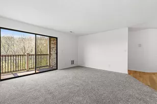 12 Woodland Hills Dr, Southgate, KY 41071 - Photo 3