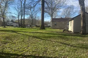 209 W 3rd St, Silver Grove, KY 41085 - Photo 11