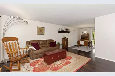 126 Honeysuckle Drive, Florence, KY 41042 - Photo 5