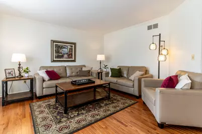 8431 Woodcreek Drive, Florence, KY 41042 - Photo 7