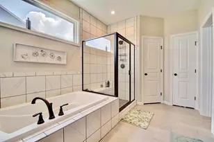 2474 Sierra Dr, Crescent Springs, KY 41017 - Photo 25