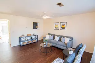 6807 Curtis Way, Florence, KY 41042 - Photo 3