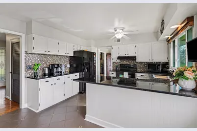 10397 Killarney Drive, Union, KY 41091 - Photo 9