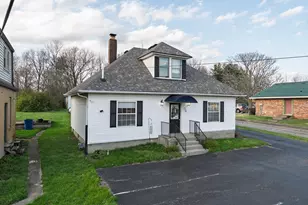 24 Broadway St, Dry Ridge, KY 41035 - Photo 1